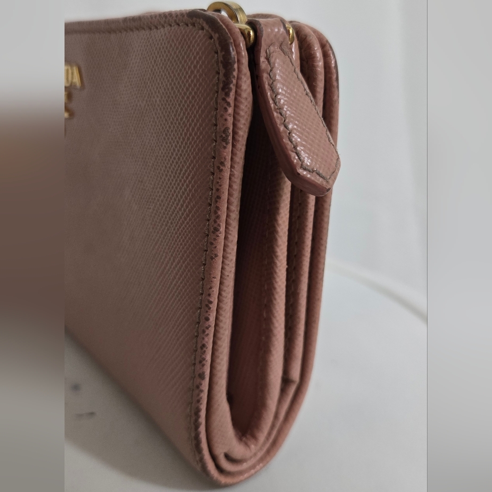 GUC Prada Pink Milano Leather Wallet - Picture 3 of 10